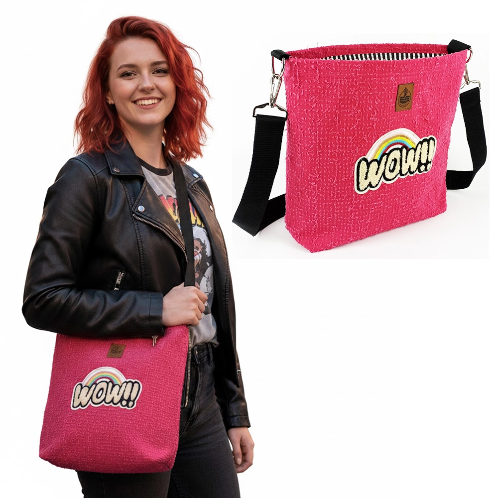 Woodycord%20El%20Yapımı%20WOW%20Gökkuşağı%20Kırpık%20Kot%20Omuz%20Çantası