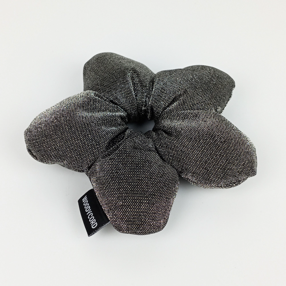 Woodycord%20El%20Yapımı%20Elyaf%20Dolgulu%20Scrunchie%20Topuz%20Tokası%20Gümüş%20Işıltılı%20Zırh%20Serisi