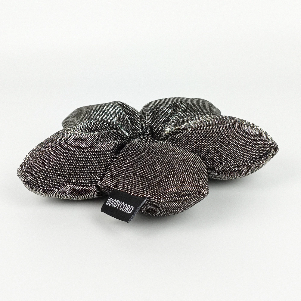 Woodycord%20El%20Yapımı%20Elyaf%20Dolgulu%20Scrunchie%20Topuz%20Tokası%20Gümüş%20Işıltılı%20Zırh%20Serisi