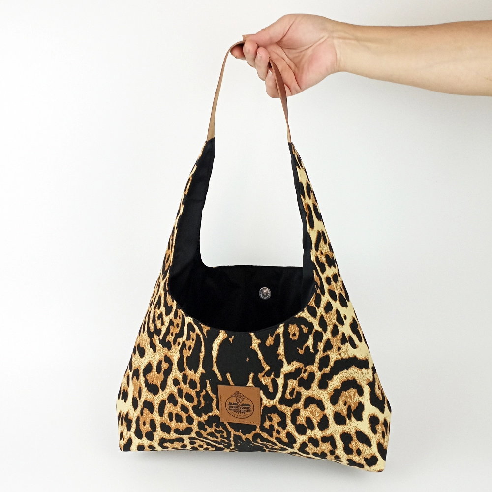 Woodycord%20El%20Yapımı%20Leopar%20Desenli%20Hobo%20Bag%20Omuz%20Çantası