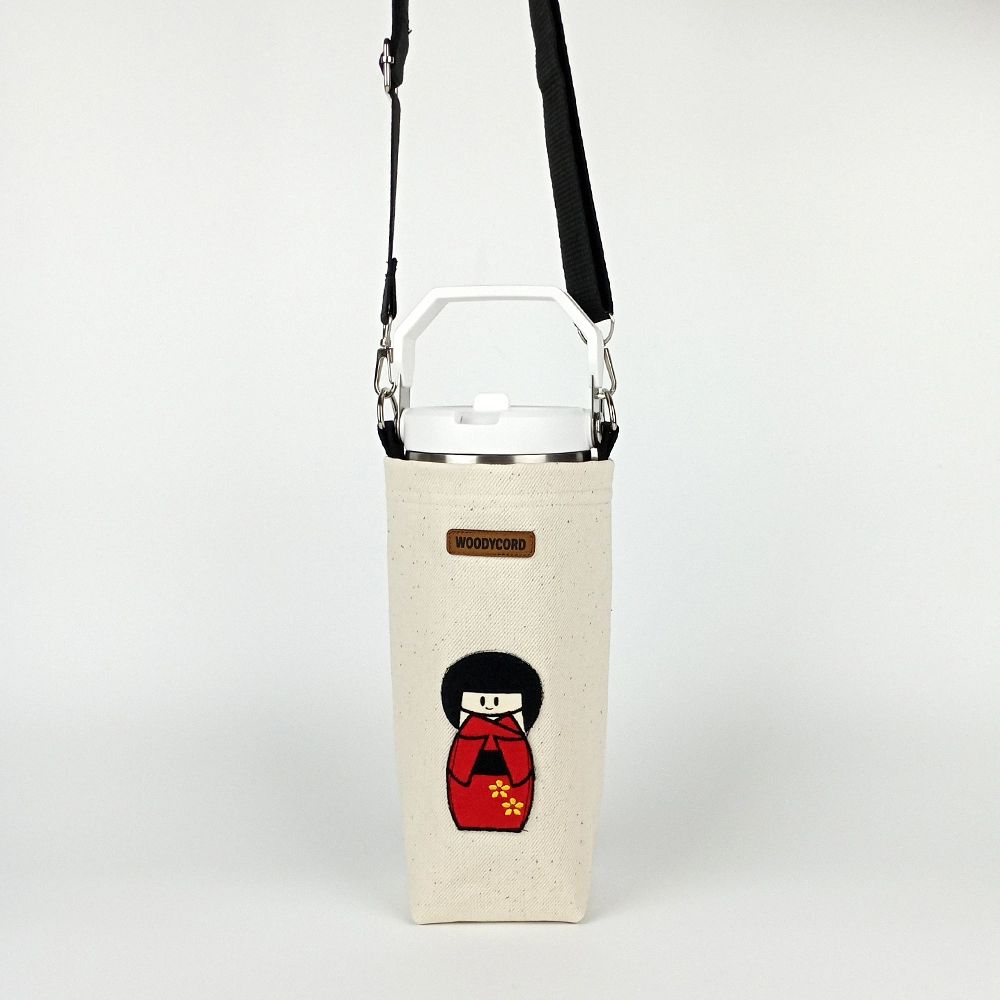 Woodycord%201%20Litrelik%20Japon%20Kız%20Kırmızı%20Kimono%20Termos%20Matara%20Kılıfı%20
