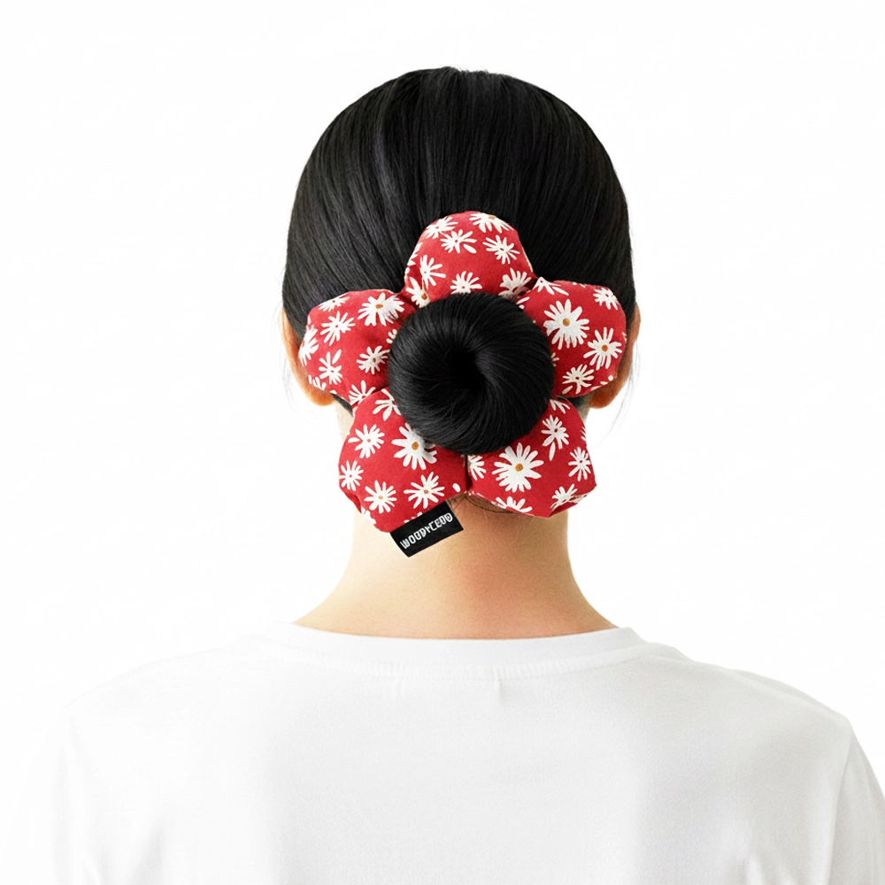 WoodyCord%20El%20Yapımı%20Elyaf%20Dolgulu%20Papatya%20Pofuduk%20Scrunchie%20Toka%20