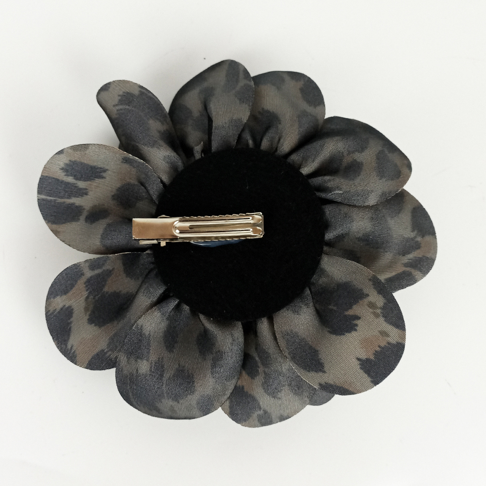 Woodycord%20Leopar%20Desenli%20Gül%20Klips%20Toka%20Zariflik%20ve%20Güzelliğin%20Buluştuğu%20Nokta%20
