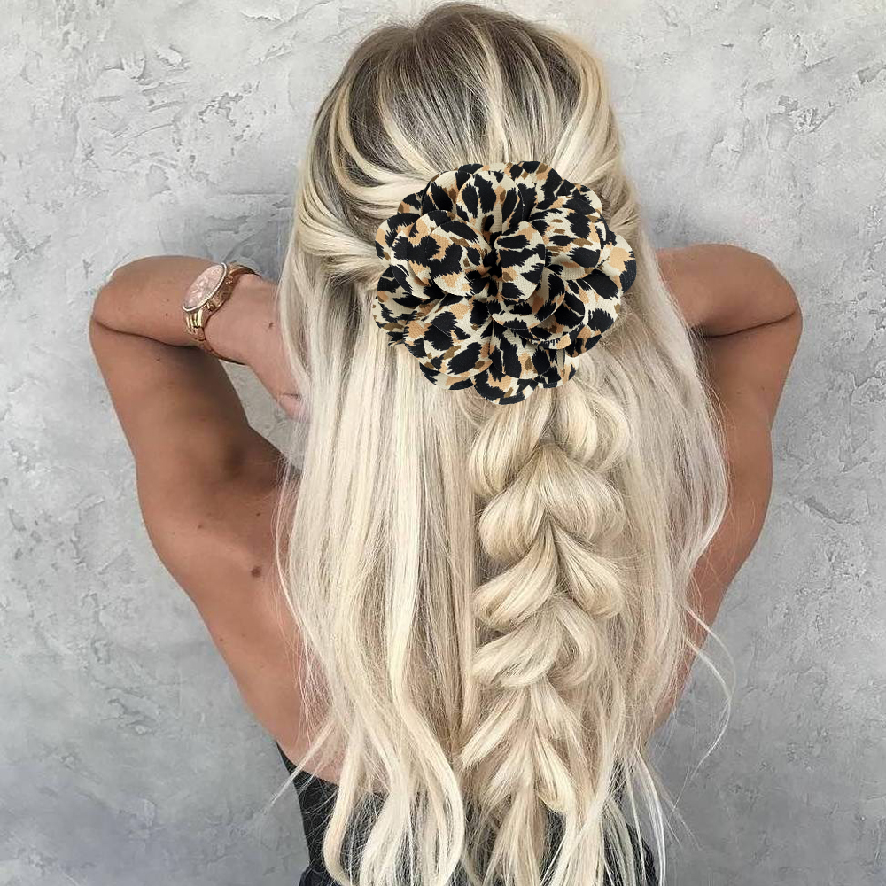 Woodycord%20Leopar%20Desenli%20Gül%20Klips%20Toka%20Zariflik%20ve%20Güzelliğin%20Buluştuğu%20Nokta%20