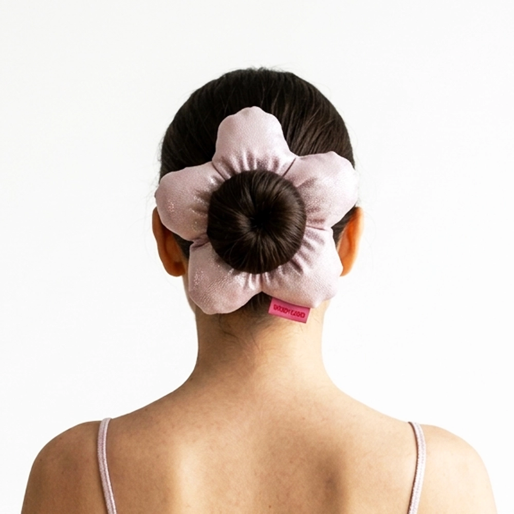 Woodycord%20Uçuk%20Pembe%20Pofuduk%20Scrunchie%20Topuz%20Tokası