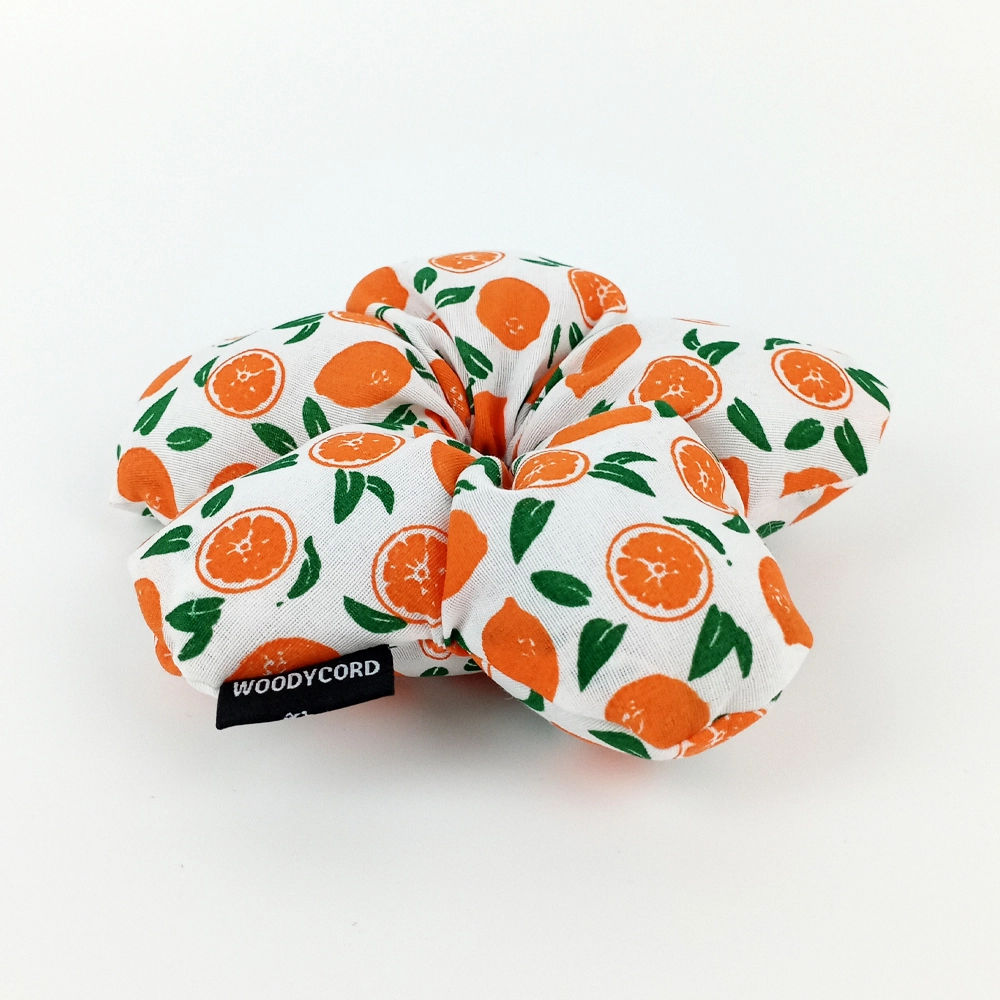 WoodyCord%20El%20Yapımı%20Portakal%20Desenli%20Beyaz%20Çiçek%20Scrunchie%20Topuz%20Tokası