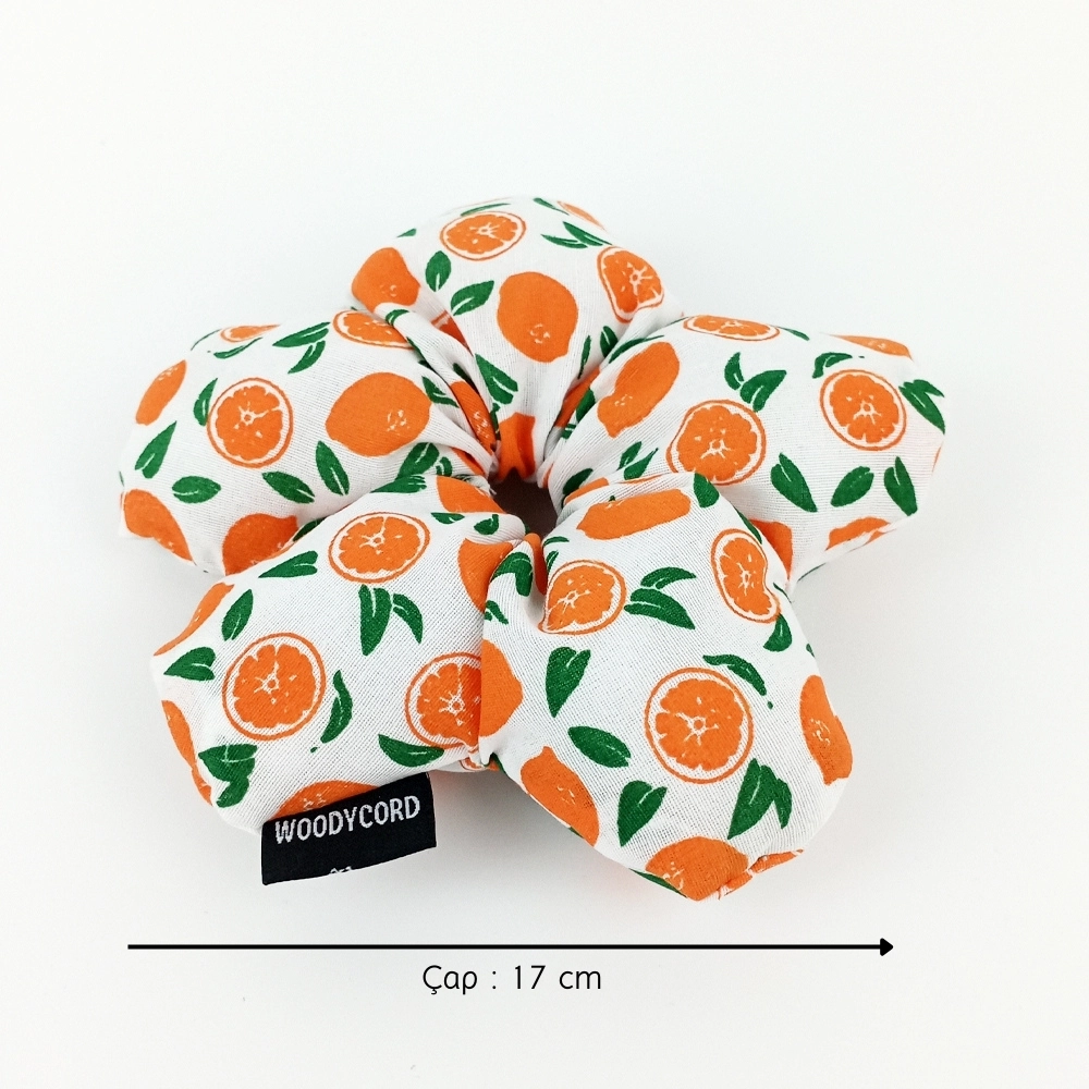WoodyCord%20El%20Yapımı%20Portakal%20Desenli%20Beyaz%20Çiçek%20Scrunchie%20Topuz%20Tokası