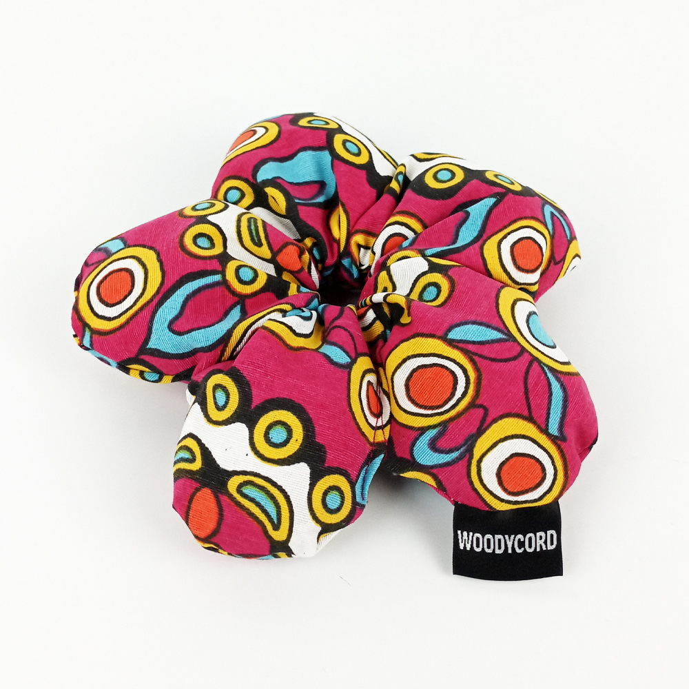 WoodyCord%20El%20Yapımı%20Çiçek%20Model%20Pofuduk%20Scrunchie%20Toka