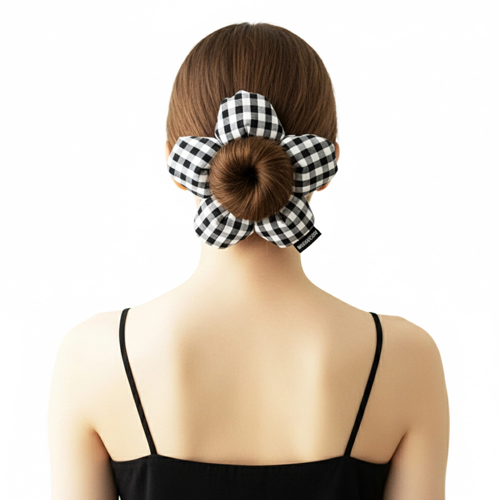 Woodycord%20El%20Yapımı%20Pötikare%20Desenli%20Scrunchies%20Toka%20-%20Siyah%20Beyaz