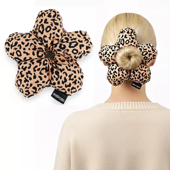 WoodyCord Marka El Yapımı Leopar Çiçek Pofuduk Scrunchie Toka