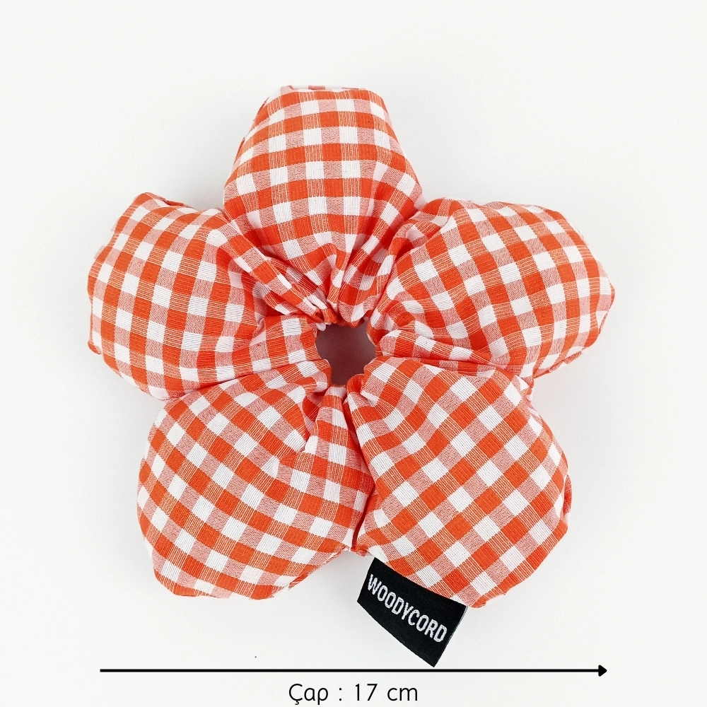 WoodyCord%20El%20Yapımı%20Turuncu%20Beyaz%20Pötikareli%20Pofuduk%20Scrunchie%20Toka%20-%20Klasik%20ve%20Hacimli