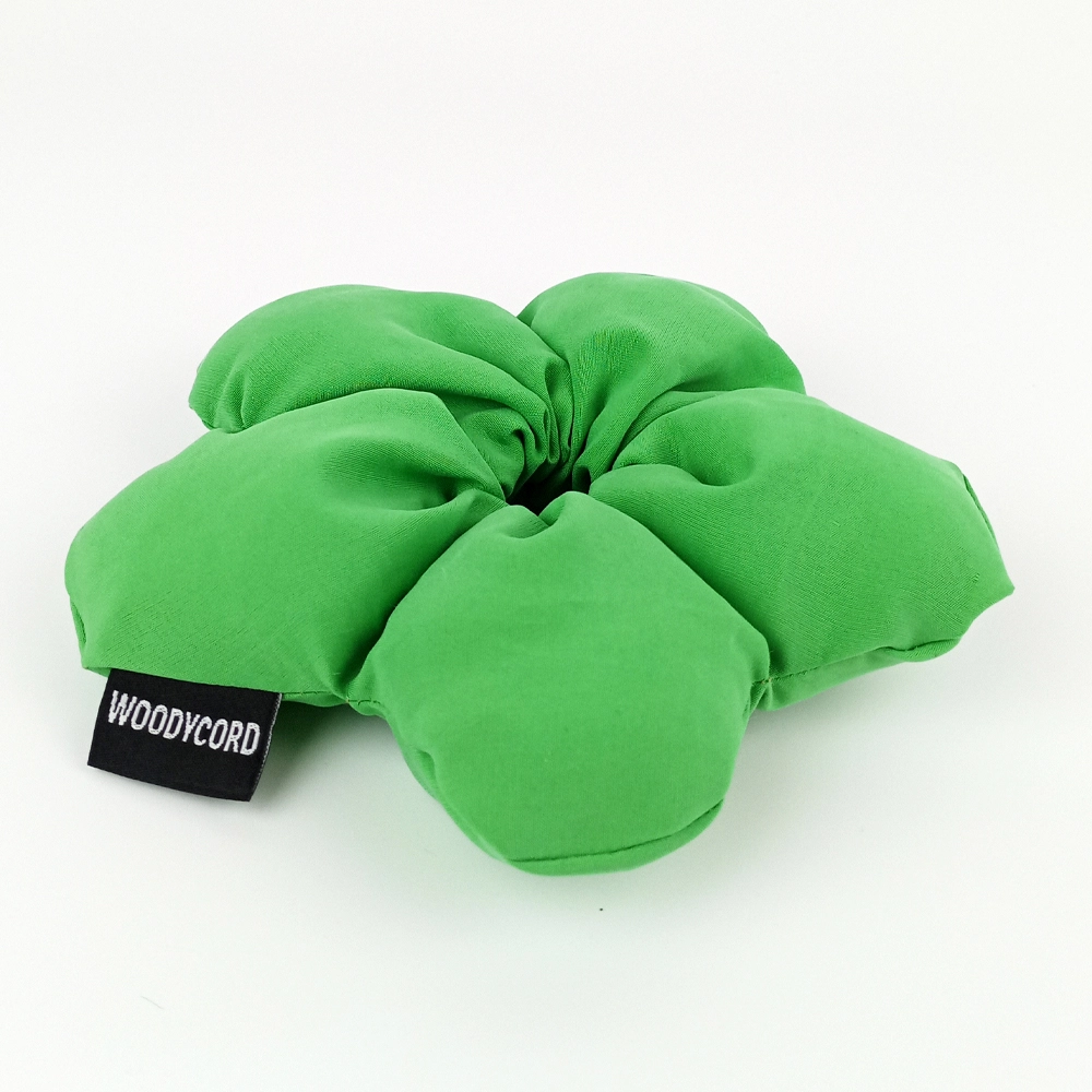 WoodyCord%20El%20Yapımı%20Canlı%20Yeşil%20Pofuduk%20Scrunchie%20Toka%20