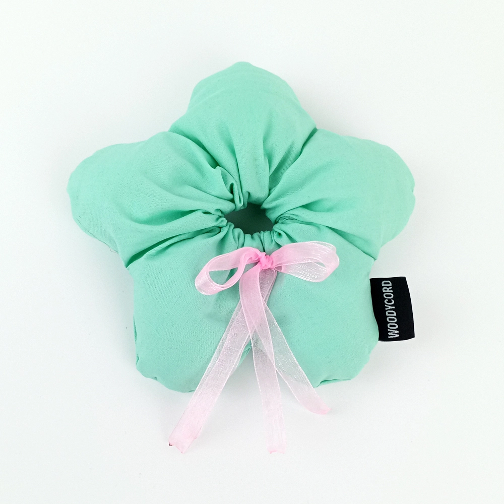 WoodyCord%20El%20Yapımı%20Mint%20Yeşili%20Pembe%20Fiyonklu%20Çiçek%20Scrunchie%20Topuz%20Tokası